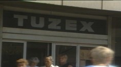 Pro džíny jedině do Tuzexu! Na bonech se tenkrát pořádně vydělávalo