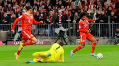 Pavlenka chytil penaltu, ale od Bayernu dostal 6 gólů. Dortmund padl