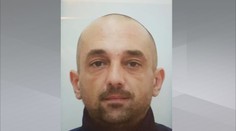 Policie prověřuje násilný trestný čin v Plzni. Hledá 36letého cizince