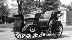 Auto, nebo kočár? První "český" automobil vyjel před 120 lety