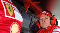 Krásné gesto Michaela Schumachera. Věnoval autogram, pomůže legendě