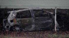 Auto po brutálním nárazu začalo hořet, řidič uvnitř zemřel