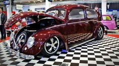Inspirujte se: Z totálního vraku starého Brouka postavil showcar!