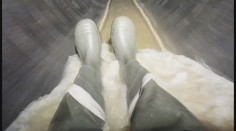 Na internetu se šíří nová zábava. Lidé lezou do kanálů a pořizují tam videa