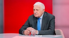 Klaus: Fialova vláda se chová trapně. Slovensko má blíže k Rusku