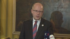 Premiéra Sobotku z letiště odvezli rovnou do nemocnice!