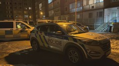 V Praze na Černém Mostě našli dva mrtvé lidi, policie vyšetřuje vraždu