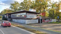 VIDEO: Drama v Soběslavi. Dva muži se rvali, jeden začal mezi lidmi střílet