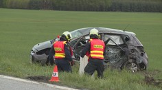 Na jihu Čech se srazila čtyři auta, sedm zraněných. Vzlétl i vrtulník