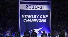 Vasilevskij byl před zápasem naměkko. Pod strop haly zamířil vítězný prapor