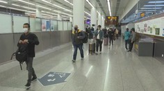 Hongkong následuje Peking. Zruší karanténu pro nakažené koronavirem