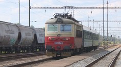 Cestující na železnici čekají problémy. Na jihu Čech se opravuje trať
