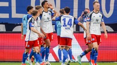 Hamburk porazil ve šlágru St. Pauli a udržel naději na postup do Bundesligy