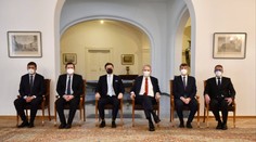Za Zemanem přijely špičky politické scény, řešil se covid i zahraničí
