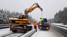 Od nedělní půlnoci je D1 zcela průjezdná! Odstraňovali svodidla