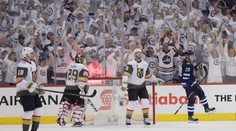 Rozjetý Winnipeg zaskočil Vegas. Jets vyhráli 4:2 a ujali se vedení!