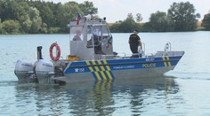 Policie hlídá lidi na přehradách. Bojuje hlavně s řidiči vodních skútrů