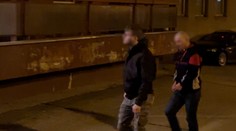 Muže u Národního divadla měl obviněný shodit z výšky a na zemi oloupit