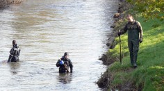 V řece Opavě utonul chlapec, kamarádovi se ztratil z očí