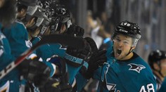Hertl ukázal něco neskutečného! Celá NHL žasne nad jeho gólem