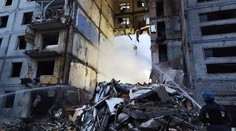 Odplata za Krymský most? Ruské bombardování Záporoží zabilo 17 lidí
