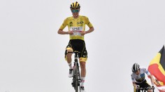 Pogačar se přiblížil k obhajobě. Na Tour ovládl nejtěžší etapu