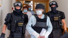 Za smrt 11 lidí v Bohumíně jde do vazby. Muž měl obvázané ruce i nohy