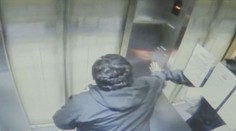 Děsivé video: Výtah s pasažérem narazil obrovskou rychlostí do střechy!