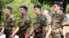 Kvůli podezřelé smrti atentátníka zatkli nejspíš i českého generála!