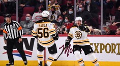 Marchand dvěma góly rozhodl o výhře Bostonu, Rittich chytal 44 sekund