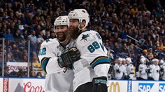 Přesilovky, čisté konto. Hertlovi kumpáni vybílili arénu v St. Louis