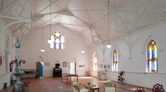 Útulný loft v bývalém kostele. Unikátní a moderní bydlení!