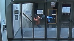 Pražská policie dopadla známé recidivisty, měli oloupit a zmlátit mladíka