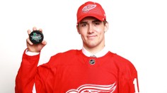 To je start! Zadina mega bombou skóroval při premiéře za Detroit