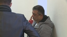 VIDEO: Muže viní, že najížděl autem do vlastní rodiny! Ohrozil i dítě (5)
