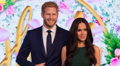 Harry a Meghan jsou pryč! V Muzeu Madame Tussauds byli nemilosrdní