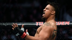 Skandál v UFC: Bojovník mezi koly inhaloval zakázanou látku!