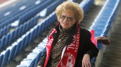 Černý den fotbalových fanoušků: Zemřela nejslavnější slávistka!