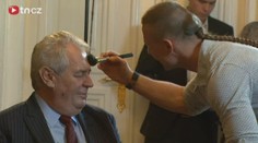 Rozněžnělý Zeman se těší na vnoučata: Doufám, že mi to Kate splní!