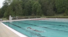 Start koupací sezóny se zřejmě bude muset odložit. Počasí je příliš chladné