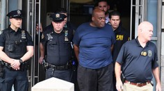 Střelec, který pálil do lidí v newyorském metru, dostal desetkrát doživotí