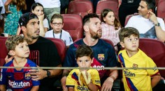 Messiho syn slavil gól soupeře, Suárezova reakce je všeříkající!