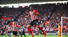 Premier League má senzaci. Southampton táhne Pellé!