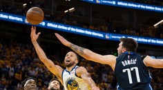 Dončič na palubovce opět dominoval, ale Dallas prohrál s Golden State i podruhé
