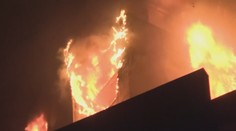 Necelá tisícovka hasičů zasahovala u požáru bytového domu