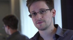 Uprchlík Snowden: Mimozemšťané se s námi chtějí spojit teď!
