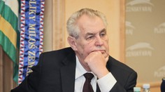 Zeman je ve Varech. Poprvé ho krajem provází hejtmanka