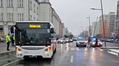 Důchodkyni v Kladně srazil autobus. Řidiči vyšel pozitivní test na pervitin