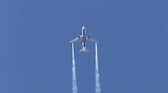 Pilot začal vypouštět palivo na školy: 31 zraněných, z toho většina děti