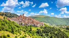 Fenomén domů za euro se vrací. Další italské město je nabízí k prodeji